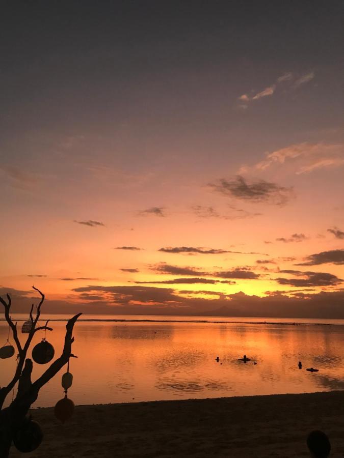 The Exile Sunset Bar & Bungalow Gili Trawangan Buitenkant foto